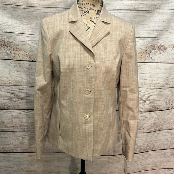 Pendleton Wool Blend Blazer NWT Tan Pockets Size 4 Lightweight - Picture 1 of 11